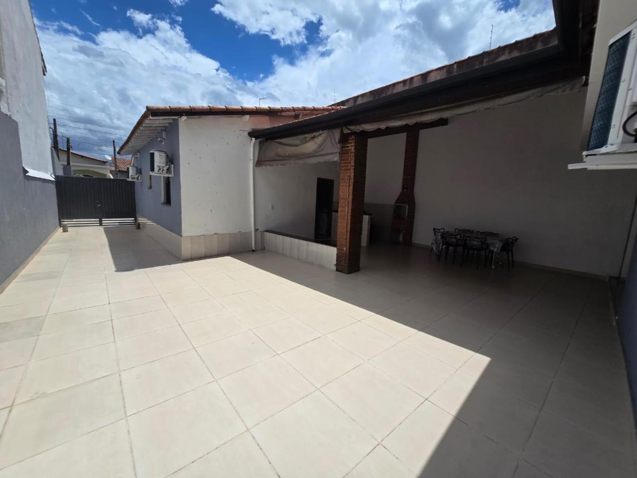 Casa Nova E Confortavel Proxima Ao Santuario Aparecida  Exterior foto
